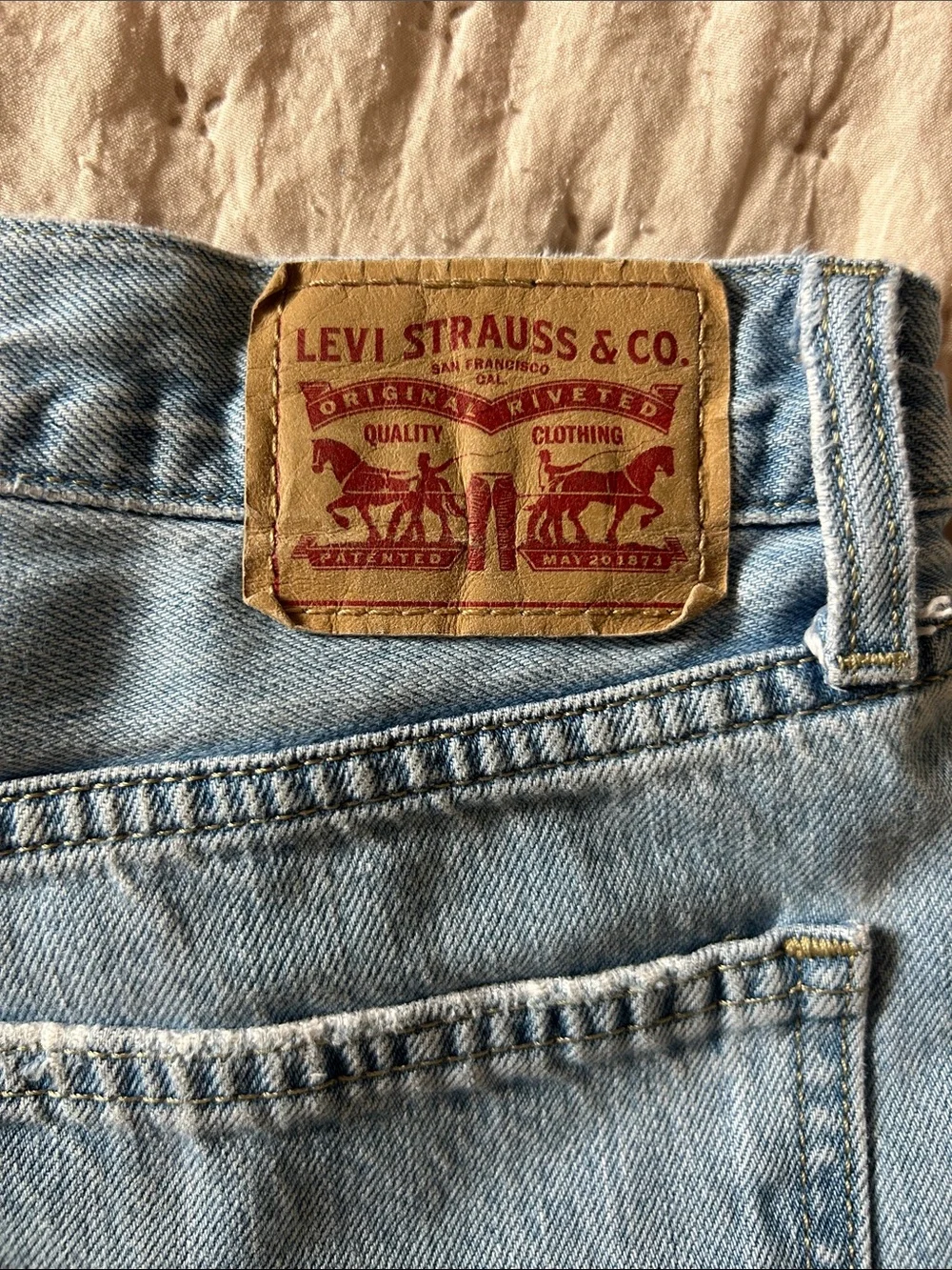 Levi's Light Blue Straight Leg Jeans - Picture 2 of 10